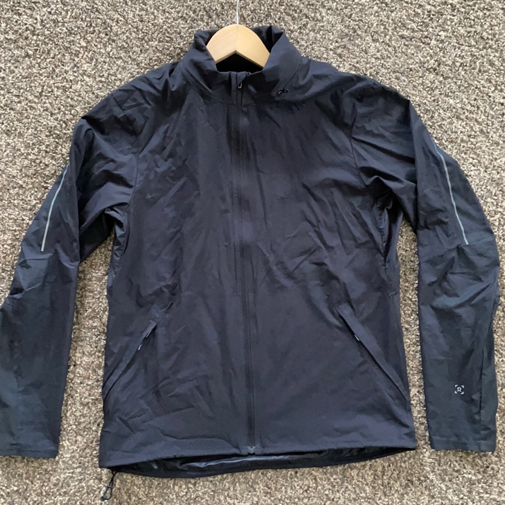 Lululemon light weight jacket